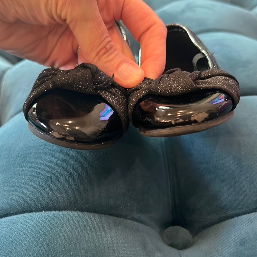 ***SOLD*** Patent Mary Janes - Picture 4 of 4